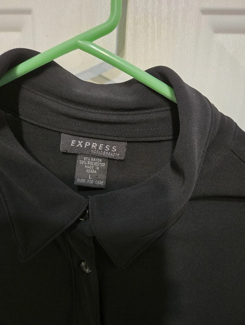 Womens Express Black Button-down Shirt - Picture 6 of 6